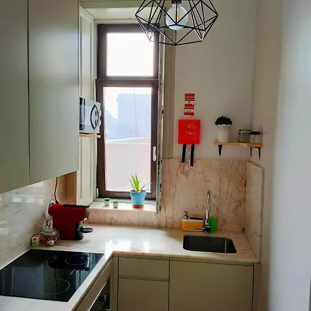 Apartment Historic - With Private Patio Porto